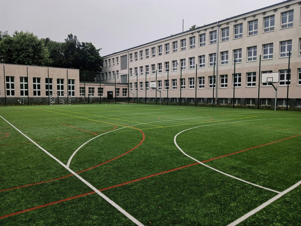 stade vert vide